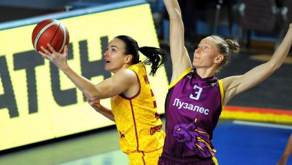 «Ника» вновь сильнее «Надежды»
