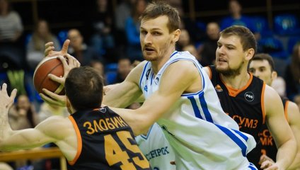 «Темп-СУМЗ-УГМК» выиграл концовку в Новосибирске