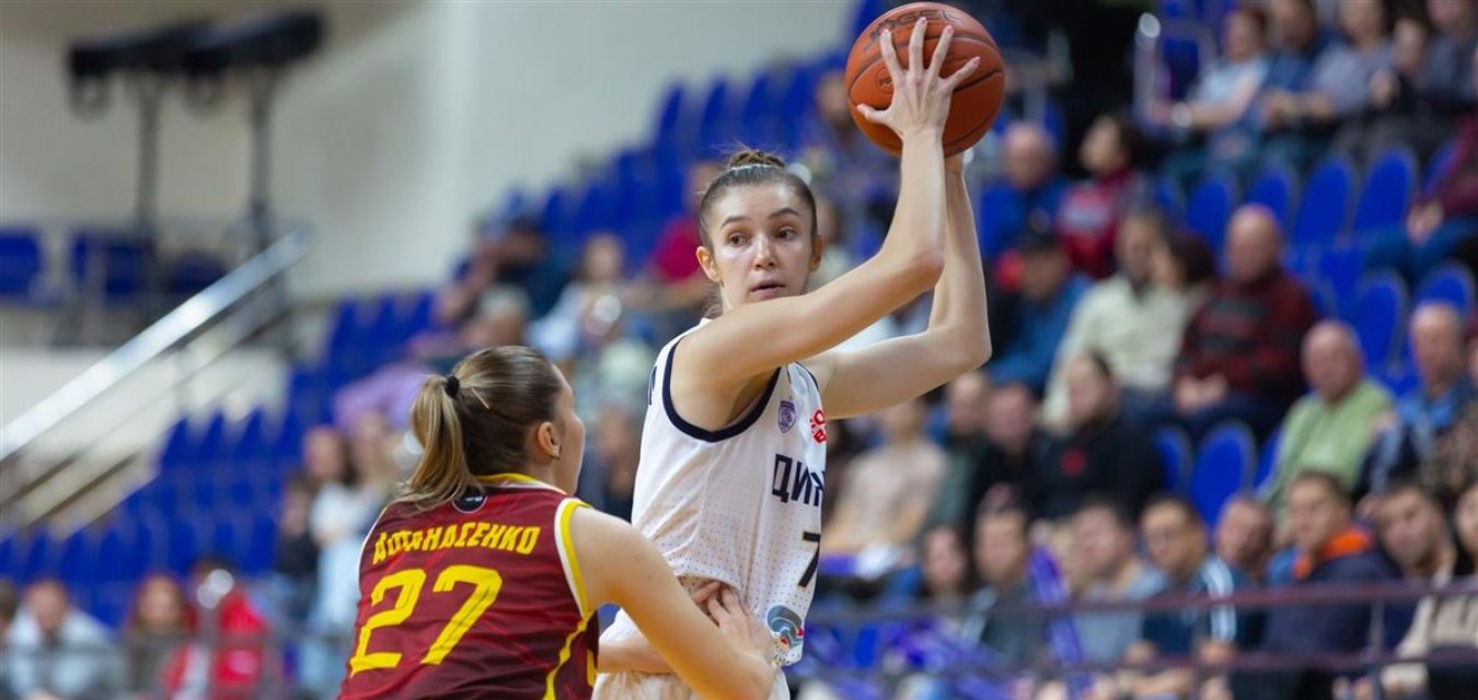 Лидеров осталось трое: курское «Динамо» обыграло «Надежду»