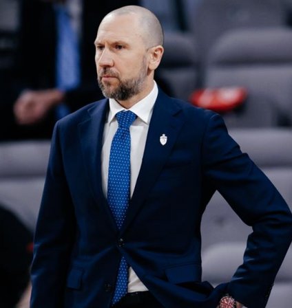 Сергей Вознюк: «На площадке друзей нет»