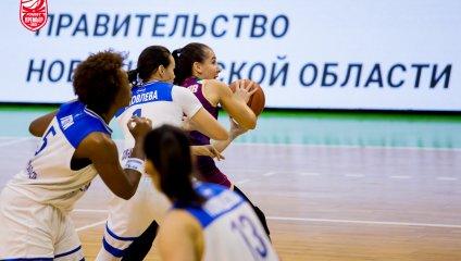 «НИКА-Лузалес» выиграла концовку в Новосибирске