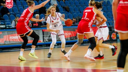 "Спарта энд К" громит "МБА-МГУСиТ" на домашней площадке