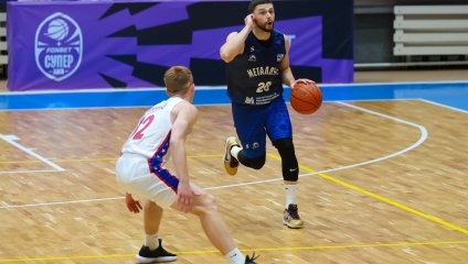 «Металлург» одержал первую победу в сезоне