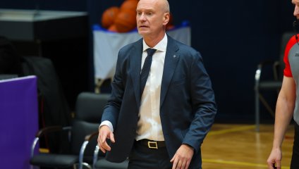 «Металлург» одержал первую победу в сезоне