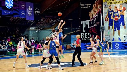 «Ростов-ЮФУ» побеждает гостей из Омска