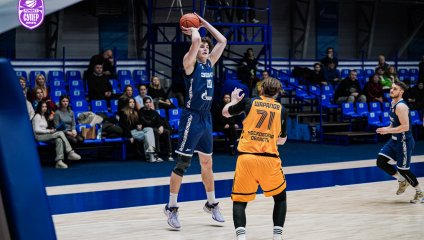 "Зенит"-2 впервые уступил на домашнем паркете