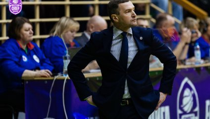 "Новосибирск" проиграл одному из лидеров чемпионата