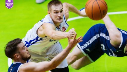 "Новосибирск" проиграл одному из лидеров чемпионата