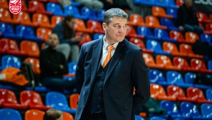 Столичное "Динамо" не устояло под натиском лидера чемпионата