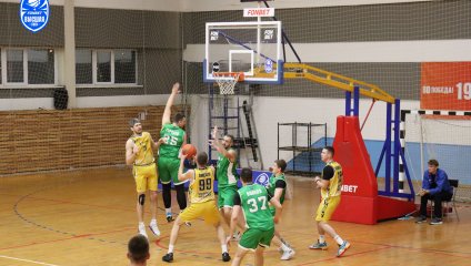 Повторная встреча «Динамо-МГТУ» и «Русичей» и уверенная победа команды из Курска