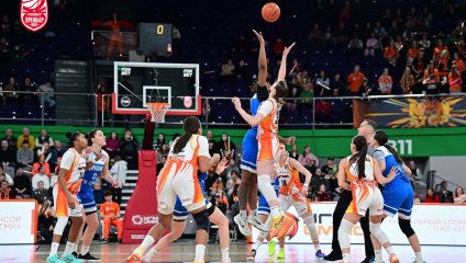 УГМК ярко начал год с разгромной победы