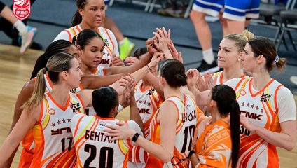 УГМК ярко начал год с разгромной победы