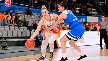 УГМК ярко начал год с разгромной победы