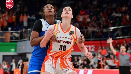 УГМК ярко начал год с разгромной победы