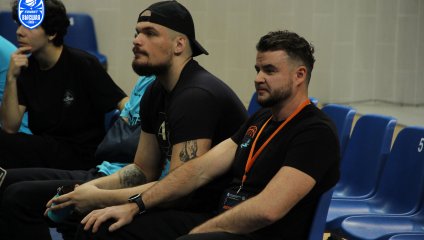 «Десна» побеждает и выходит на первое место