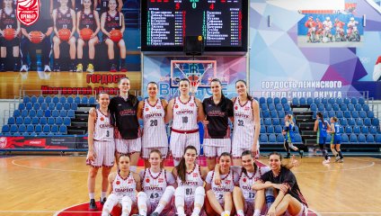 "Спарта" одолела "Нефтяник-Титан" в валидольной концовке