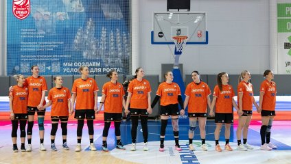 «Нефтяник-Титан» дома обыгрывает «Энергию»