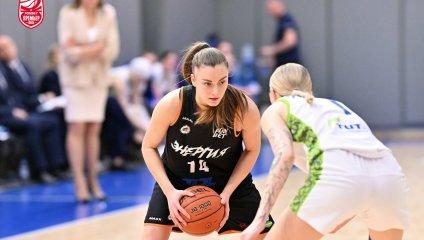 «Нефтяник-Титан» дома обыгрывает «Энергию»