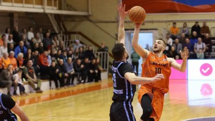 Приморское «Динамо» вырывает победу у «Темп-СУМЗ» в матче лидеров