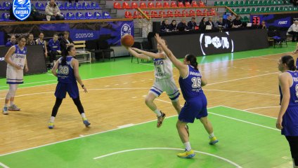 «Динамо-2» побеждает в сибирском дерби