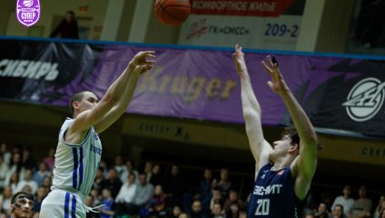 "Новосибирск" уступает дома