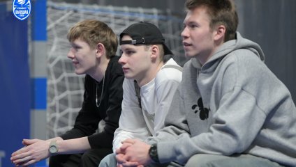 Уральцы уступают «Десне» в первом домашнем матче