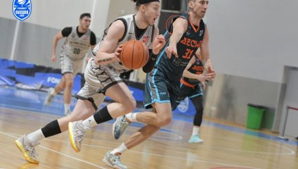 Уральцы уступают «Десне» в первом домашнем матче