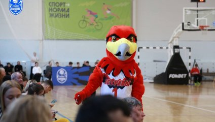 «Чебоксарские Ястребы» уступают ТСК-УРАЛ-УрГУПС во втором матче подряд