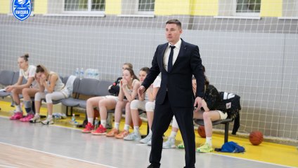 «ЧГУ-Атланта» уступила «Енисею-2» во втором матче серии