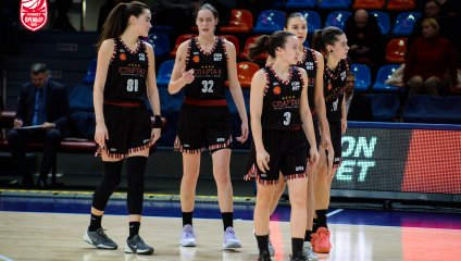 «Спарта энд К» побеждает в Москве