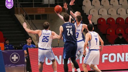 Грозненское "Динамо" уступило одно очко "Зениту"-2