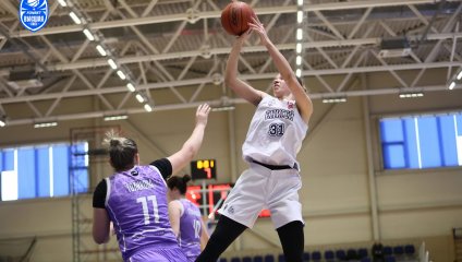 «Енисей-2» обыграл лидера чемпионата