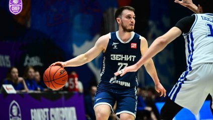 «Зенит»-2 уступает «Новосибирску»