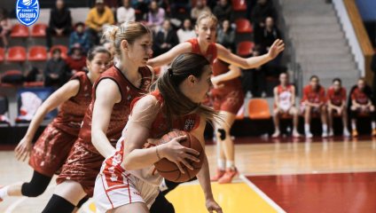 «Славянка-ЧКПЗ» вновь одерживает победу над «Спартаком» в напряженном противостоянии