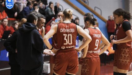 «Славянка-ЧКПЗ» вновь одерживает победу над «Спартаком» в напряженном противостоянии