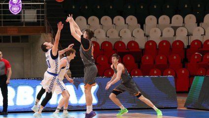 Грозненскому «Динамо» не удалось обыграть лидера чемпионата