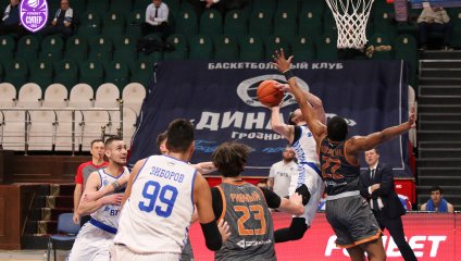 Грозненскому «Динамо» не удалось обыграть лидера чемпионата