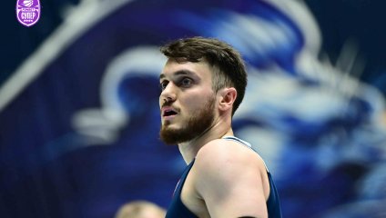 «Зенит»-2 побеждает армейцев в напряженной концовке