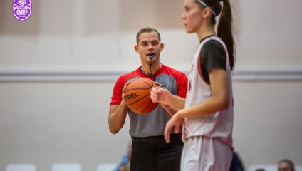 «Спартак» уступает «Спарте энд К-2» в домашнем матче