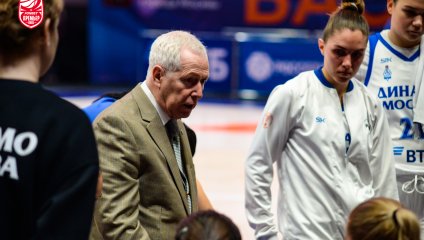 «Динамо» побеждает в московском дерби