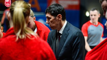 «Динамо» побеждает в московском дерби