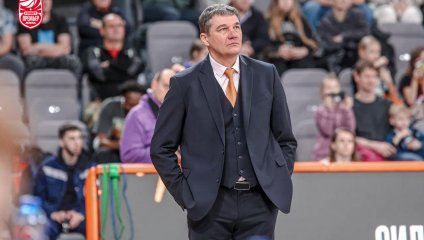 Уверенный старт и непростая концовка: УГМК дома обыграл новосибирское «Динамо»