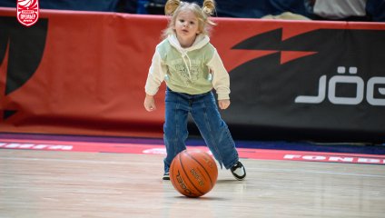 Динамовское дерби в Москве осталось за Новосибирском