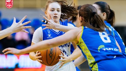 "Динамо" выиграло сибирское дерби