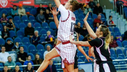 "Спарта энд К" вновь обыграла "львиц" и вышла в четвертьфинал