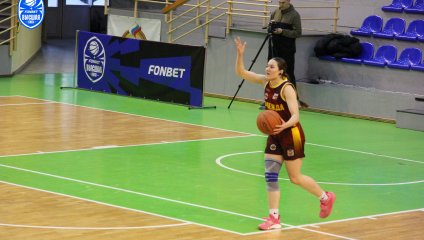 «Динамо-2» побеждает во втором матче