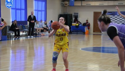 Опытный «Металлург» одержал верх над «Надеждой-2»