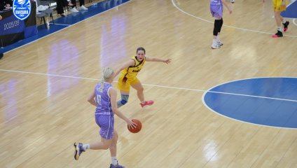 Опытный «Металлург» одержал верх над «Надеждой-2»