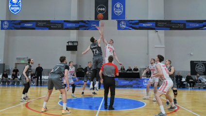 Уральцы терпят первое поражение в сезоне