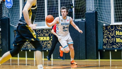 «Русичи» одерживают уверенную победу над «Нефтехимиком» и продолжают победную серию